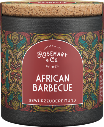 Bunte Pappdose mit der Aufschrift "Rosemary & Co Spices African Barbecue Gewürzzubereitung", mit Korkdeckel.