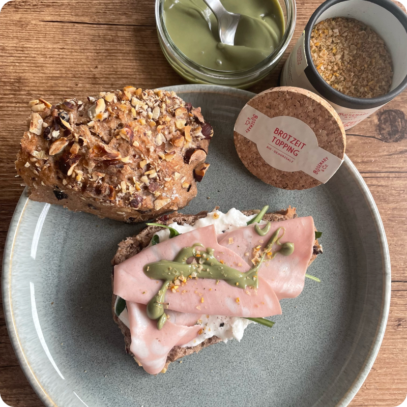 Belegtes Brötchen Deluxe – Rosemary & Co. Gewürze Belegtes Brötchen Deluxe – Rosemary & Co. Gewürze